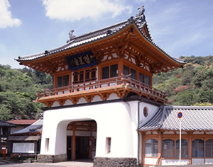 武雄温泉の楼門
